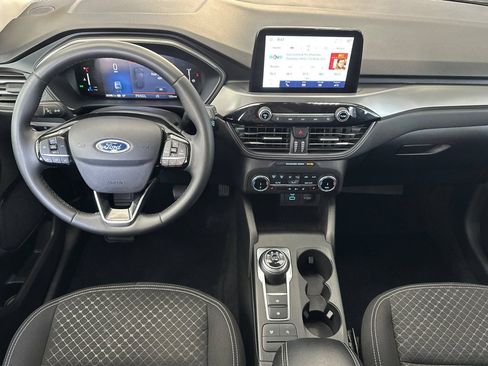 Certified 2023 Ford Escape Active AWD/4WD image 15