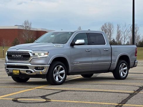 Used 2021 RAM 1500 Limited w/ Bed Utility Group image 32