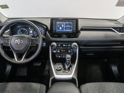 Used 2022 Toyota RAV4 XLE w/ Convenience Package AWD/4WD image 27