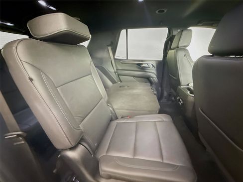 Used 2025 Chevrolet Tahoe LT AWD/4WD image 19