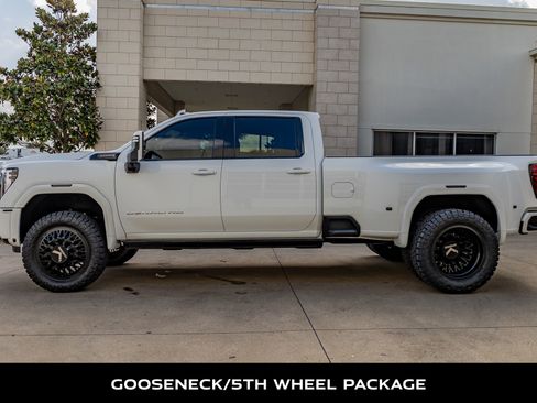 Used 2024 GMC Sierra 3500 Denali Ultimate image 6