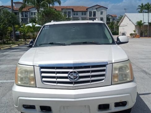 Used 2006 Cadillac Escalade 2WD image 1