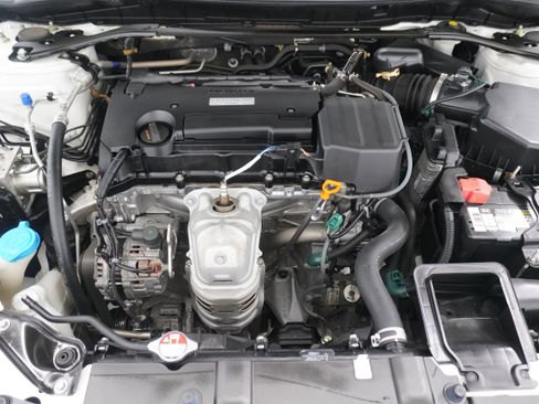 Used 2017 Honda Accord Sport Special Edition image 24