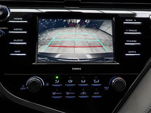 Used 2020 Toyota Camry LE FWD image 22