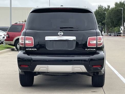 Used 2017 Nissan Armada Platinum w/ Captain Seat Package RWD image 5