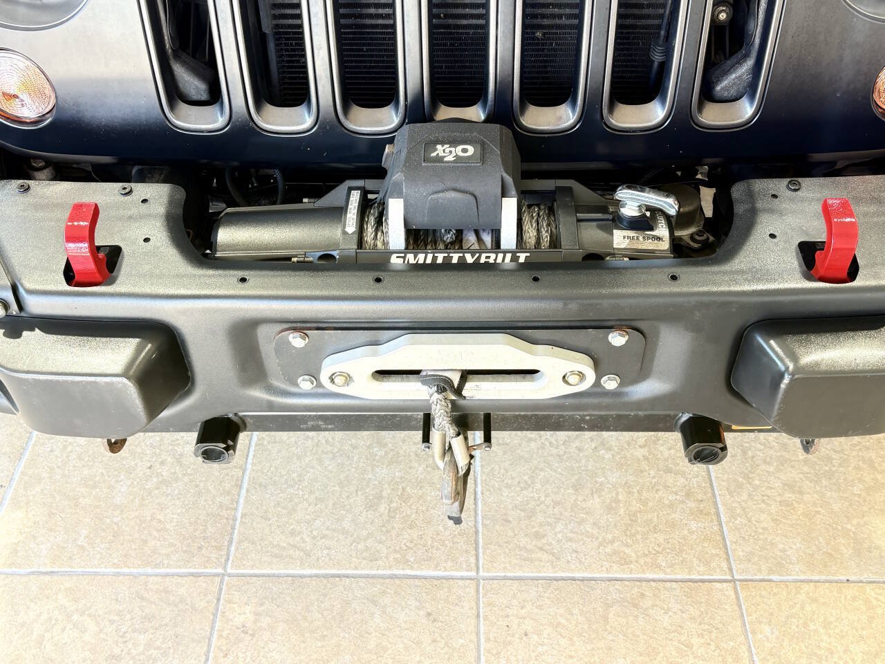 Used 2017 Jeep Wrangler Unlimited Rubicon AWD/4WD image 14