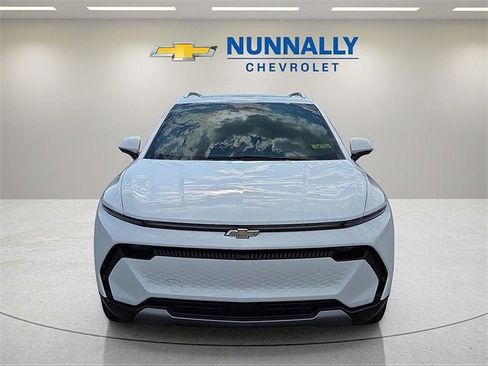 New 2026 Chevrolet Equinox EV LT image 8