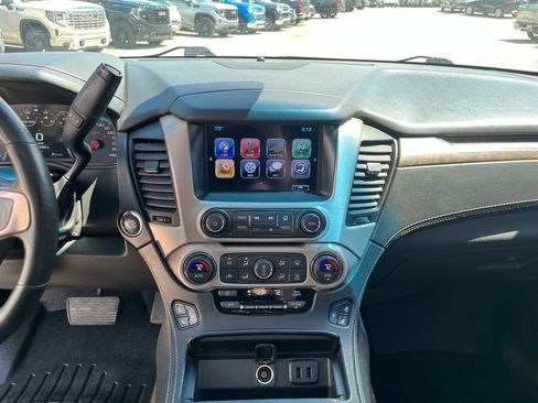 Used 2018 GMC Yukon XL Denali AWD/4WD image 27