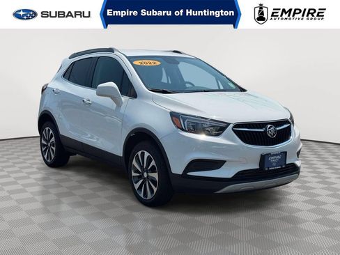 Used 2022 Buick Encore Preferred w/ Safety Package AWD/4WD image 1