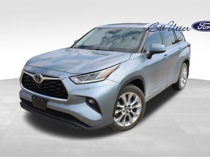 Used 2021 Toyota Highlander Limited