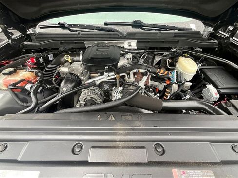 Used 2016 GMC Sierra 3500 Denali w/ Duramax Plus Package image 28