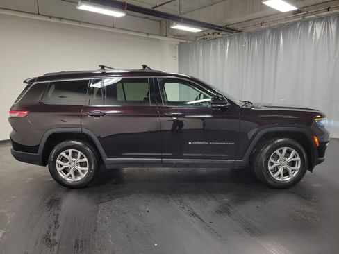 Used 2022 Jeep Grand Cherokee L Limited image 9