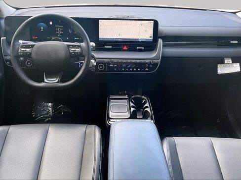 Used 2025 Hyundai Ioniq 5 SEL RWD image 15