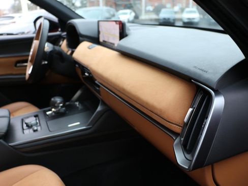 Certified 2025 MAZDA CX-70 3.3 Turbo S w/ Premium Plus image 8