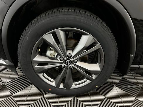 Used 2023 Nissan Murano Platinum w/ Cargo Package image 12