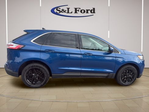 Certified 2024 Ford Edge SEL AWD/4WD image 9