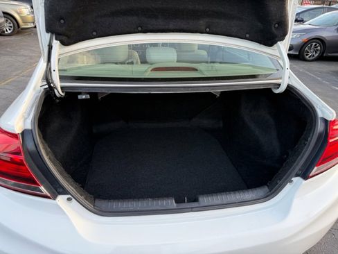 Used 2015 Honda Civic LX image 16