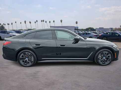 Certified 2023 BMW i4 eDrive35 w/ Premium Package image 4