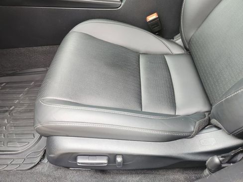 Used 2024 Honda Civic EX-L image 27