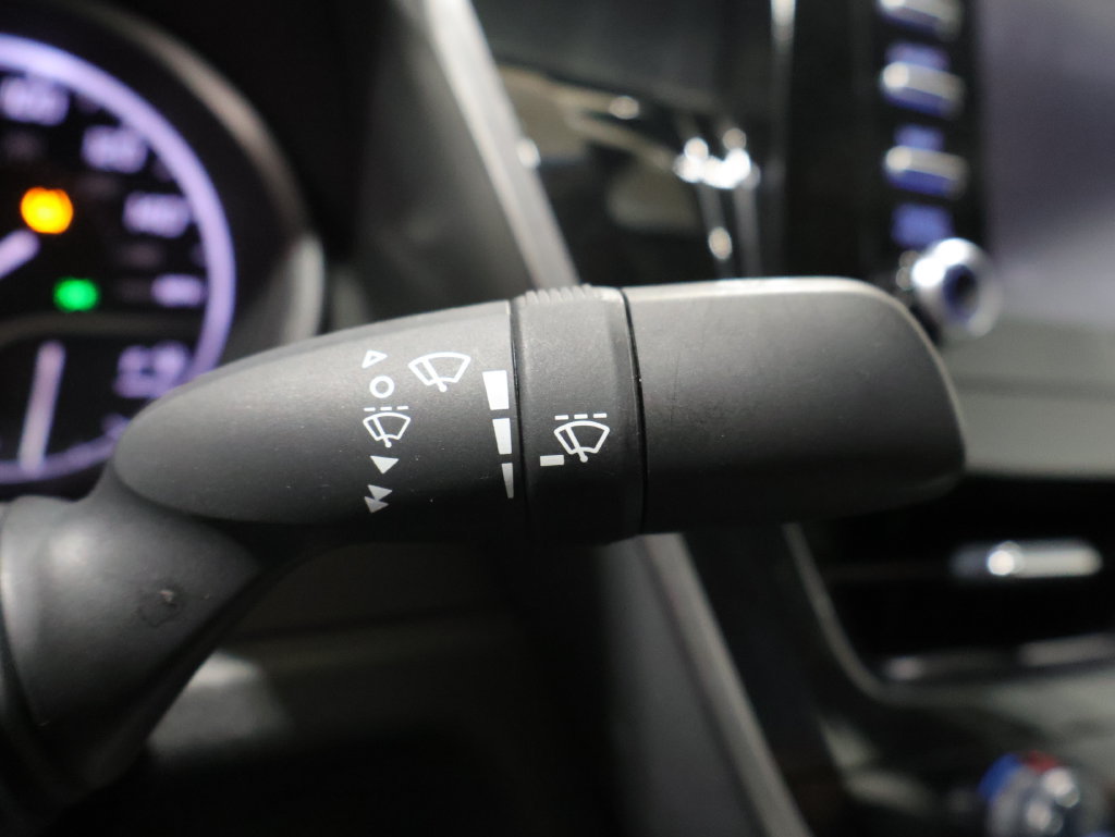 Used 2024 Toyota Camry SE FWD image 34