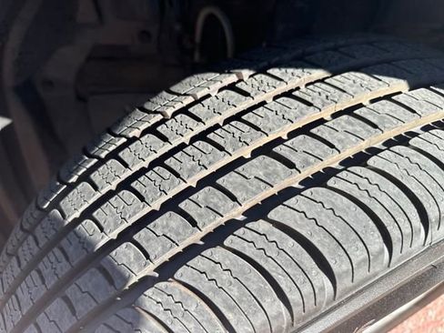 Used 2019 Toyota RAV4 LE w/ Carpet Mat Package image 25