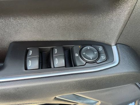 Used 2023 Chevrolet Silverado 1500 LT Trail Boss w/ Protection Package AWD/4WD image 11