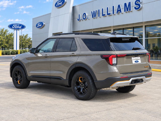 Used 2026 Ford Explorer Tremor w/ Tremor Ultimate Package AWD/4WD image 6