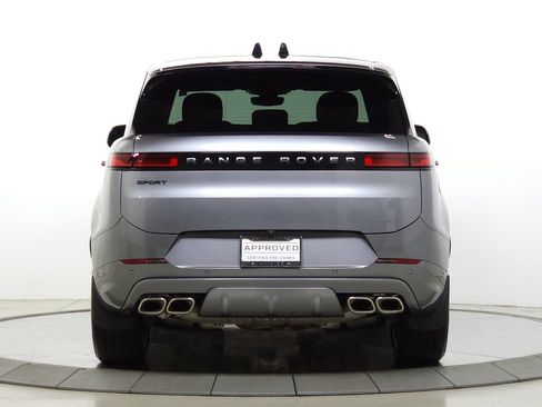 Used 2025 Land Rover Range Rover Sport Dynamic SE AWD/4WD image 4