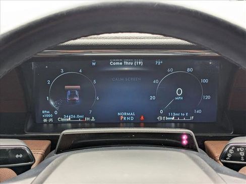 Used 2023 Lincoln Navigator Reserve image 10