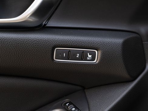 Used 2020 Honda Accord EX-L image 36