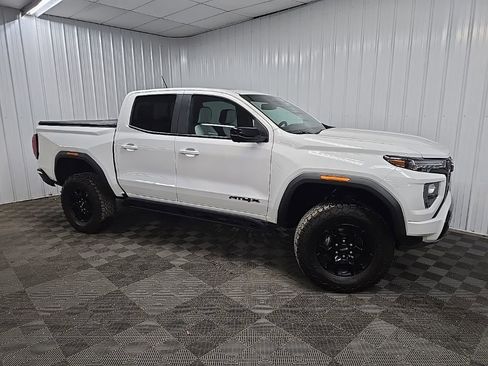 Used 2023 GMC Canyon AT4X image 1