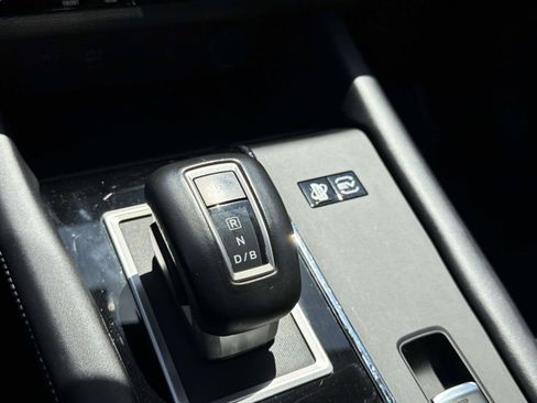Used 2024 Mitsubishi Outlander Ralliart AWD/4WD image 15