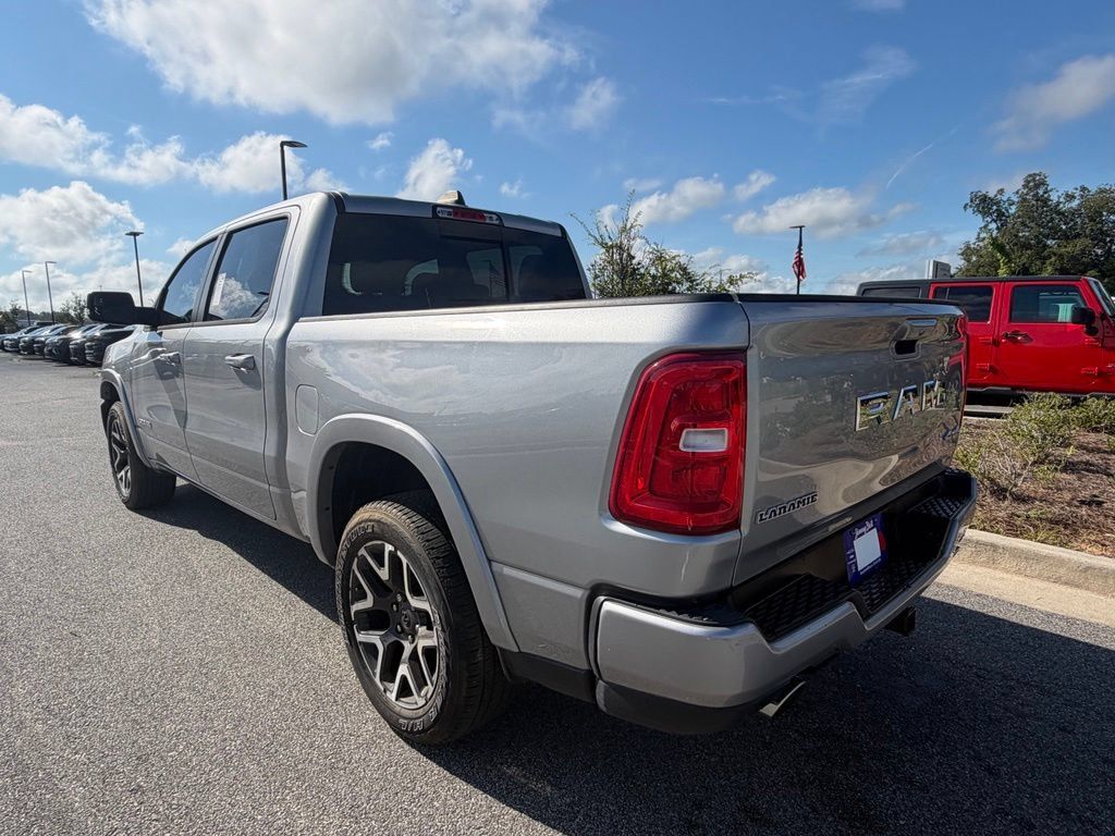 Used 2025 RAM 1500 Laramie w/ Sport Appearance Package AWD/4WD image 20