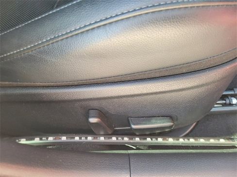 Used 2020 Kia Stinger GT image 16