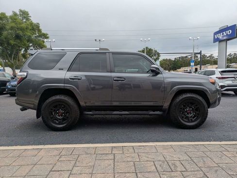 Used 2023 Toyota 4Runner SR5 Premium w/ Moonroof Package RWD image 7