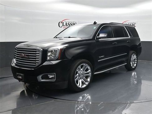 Used 2020 GMC Yukon SLT w/ Premium Edition image 3