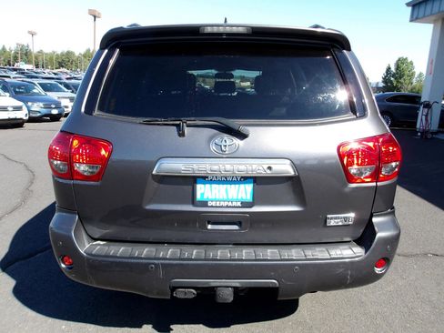 Used 2011 Toyota Sequoia Limited image 4