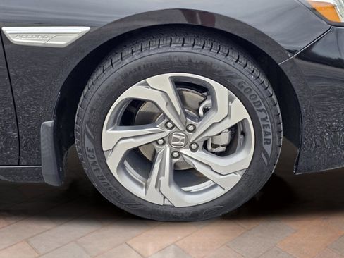 Certified 2020 Honda Accord EX-L image 6