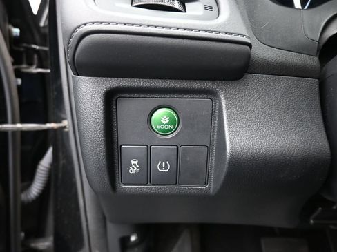 Certified 2022 Honda HR-V LX image 20