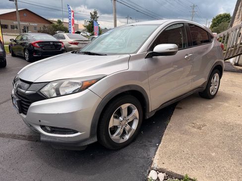 Used 2016 Honda HR-V EX image 4