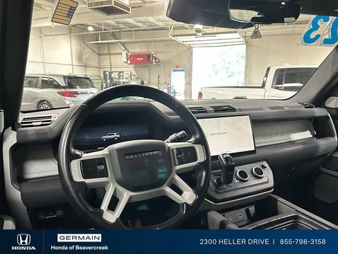 Used 2023 Land Rover Defender 130 SE AWD/4WD image 15