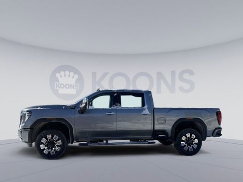 New 2026 GMC Sierra 2500 Denali w/ Denali Reserve Package image 2