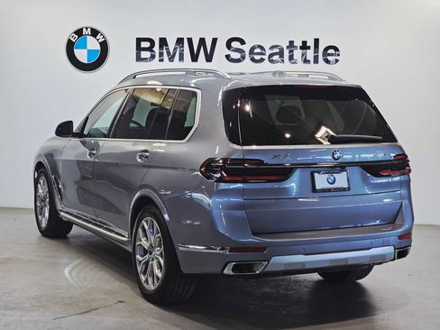 Used 2024 BMW X7 xDrive40i image 4