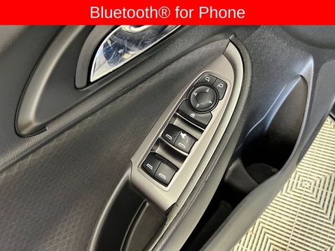 Used 2020 Chevrolet Malibu LS FWD image 12