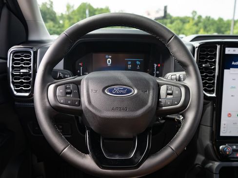 New 2026 Ford Ranger XLT w/ Equipment Group 301A High AWD/4WD image 29