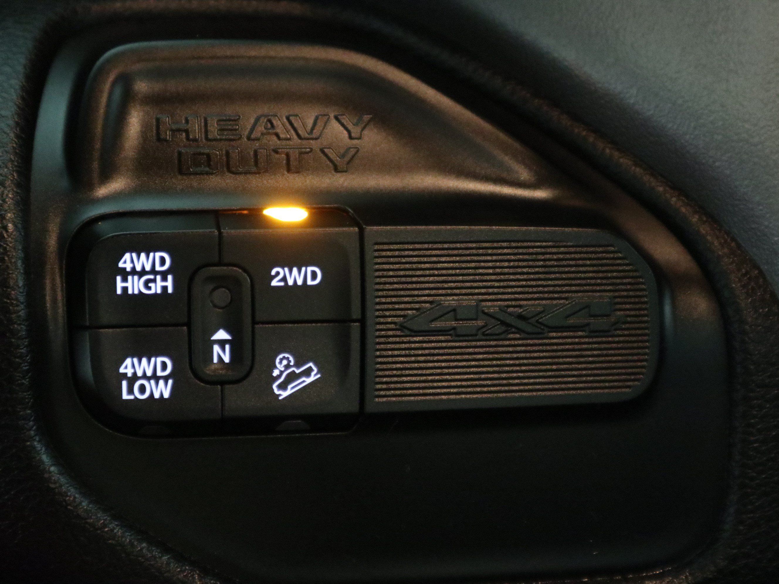 Used 2024 RAM 2500 Big Horn w/ Off Road Package AWD/4WD image 27