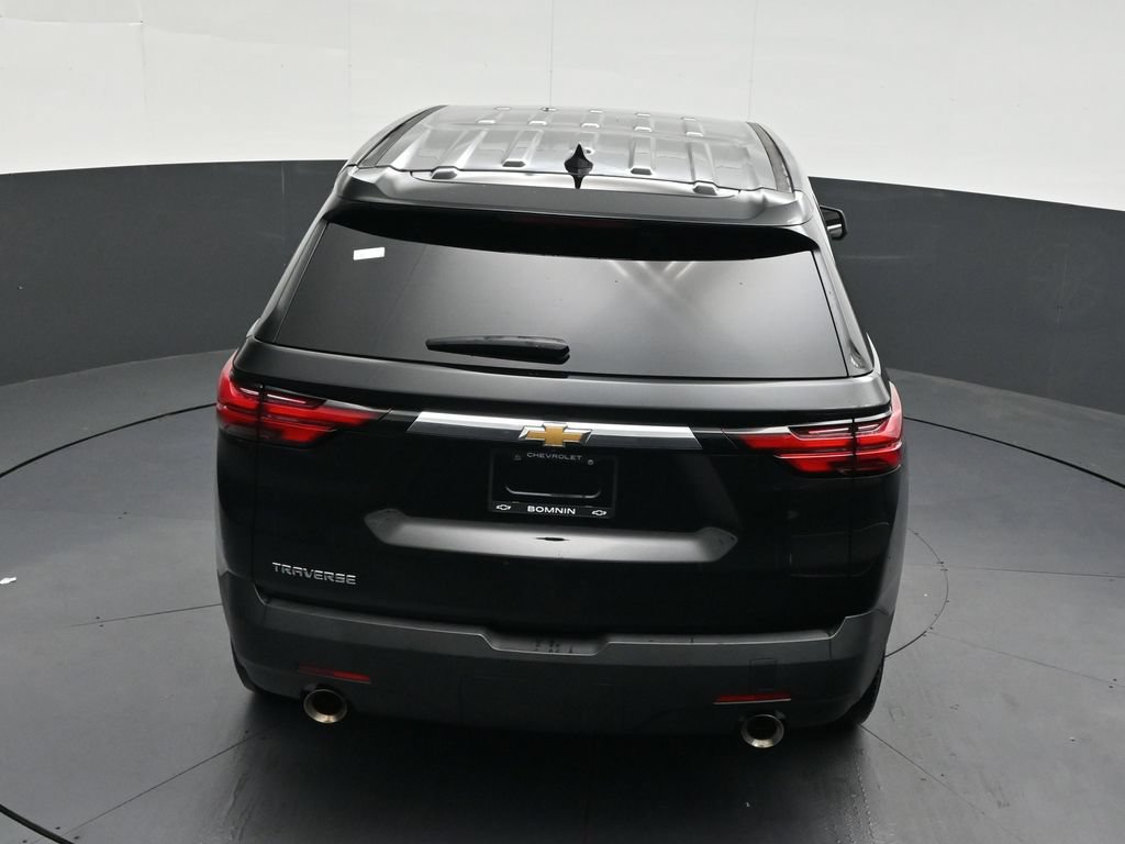 Used 2023 Chevrolet Traverse LS FWD image 20