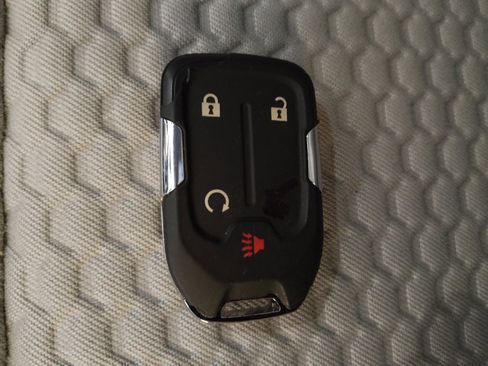 Used 2018 GMC Acadia SLE w/ LPO, Floor Liner Package AWD/4WD image 32