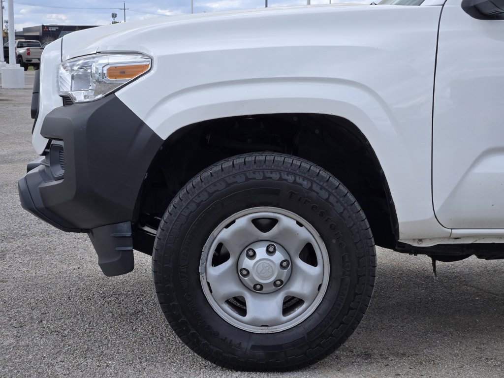Used 2022 Toyota Tacoma SR RWD image 8