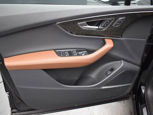 Used 2022 Audi Q7 3.0T Premium Plus image 11